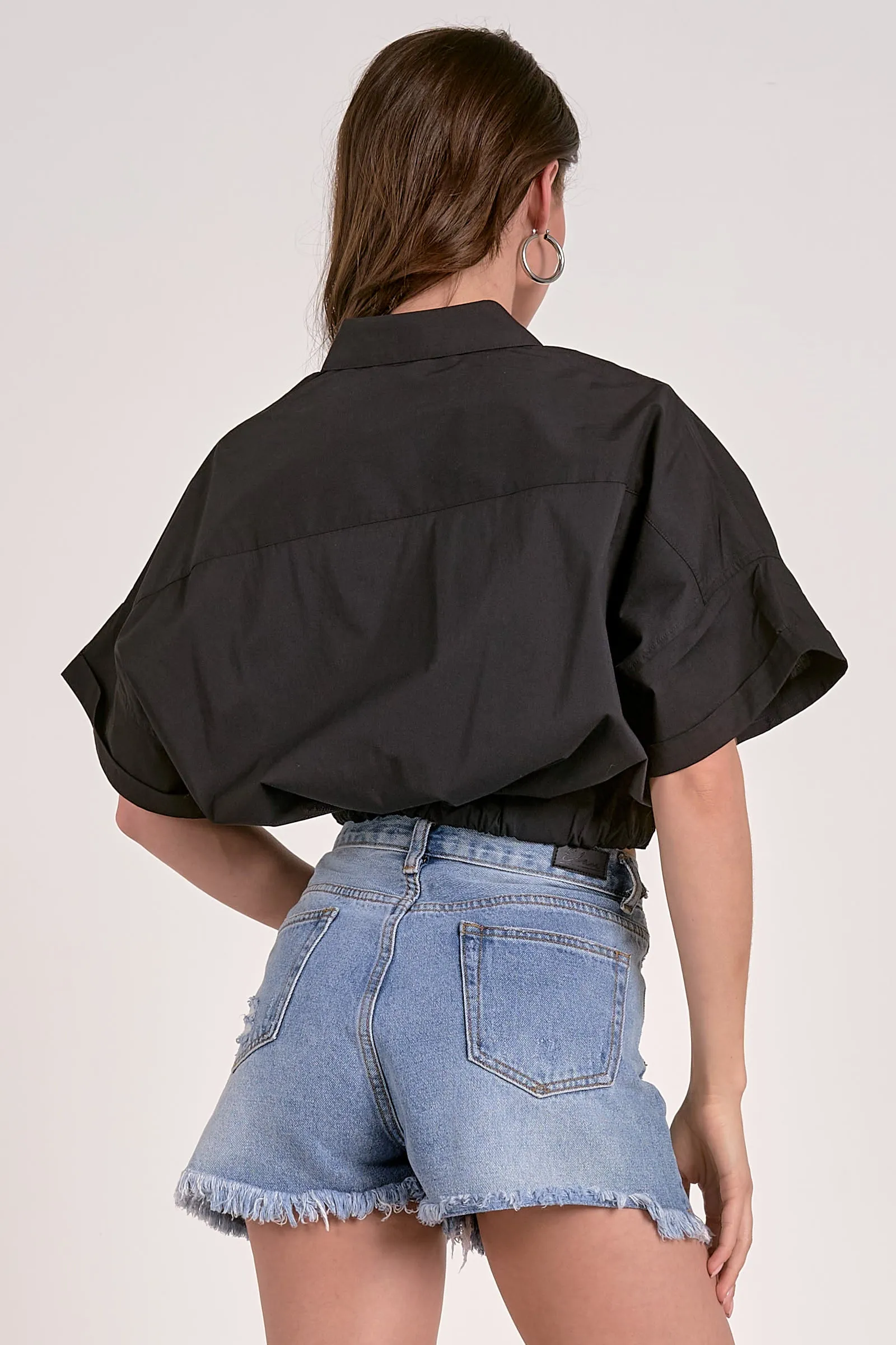 2 TOP SS BUTTON DOWN