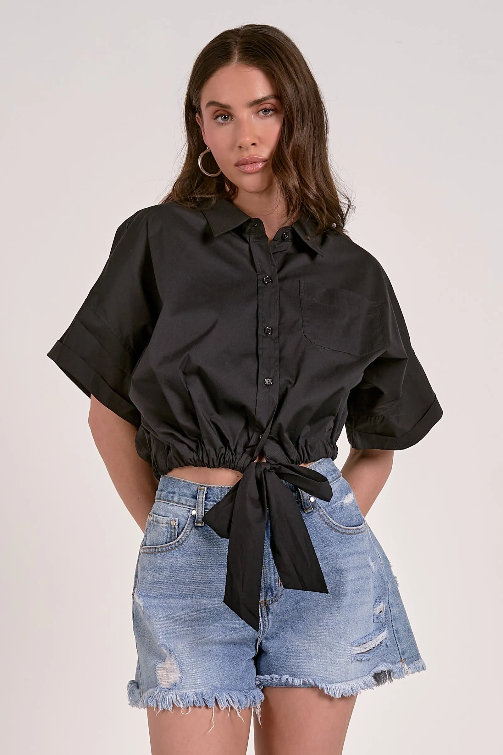 2 TOP SS BUTTON DOWN