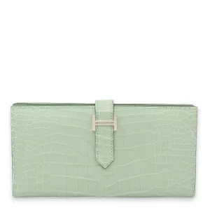 Bearn Bi Fold Vert D'eau Wallet in Matte Alligator, Palladium hardware
