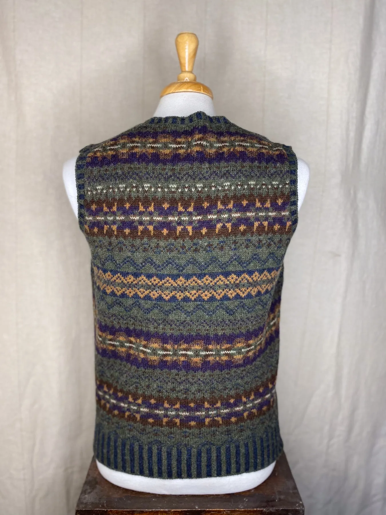 Brodie Fairisle Vest - Woodland