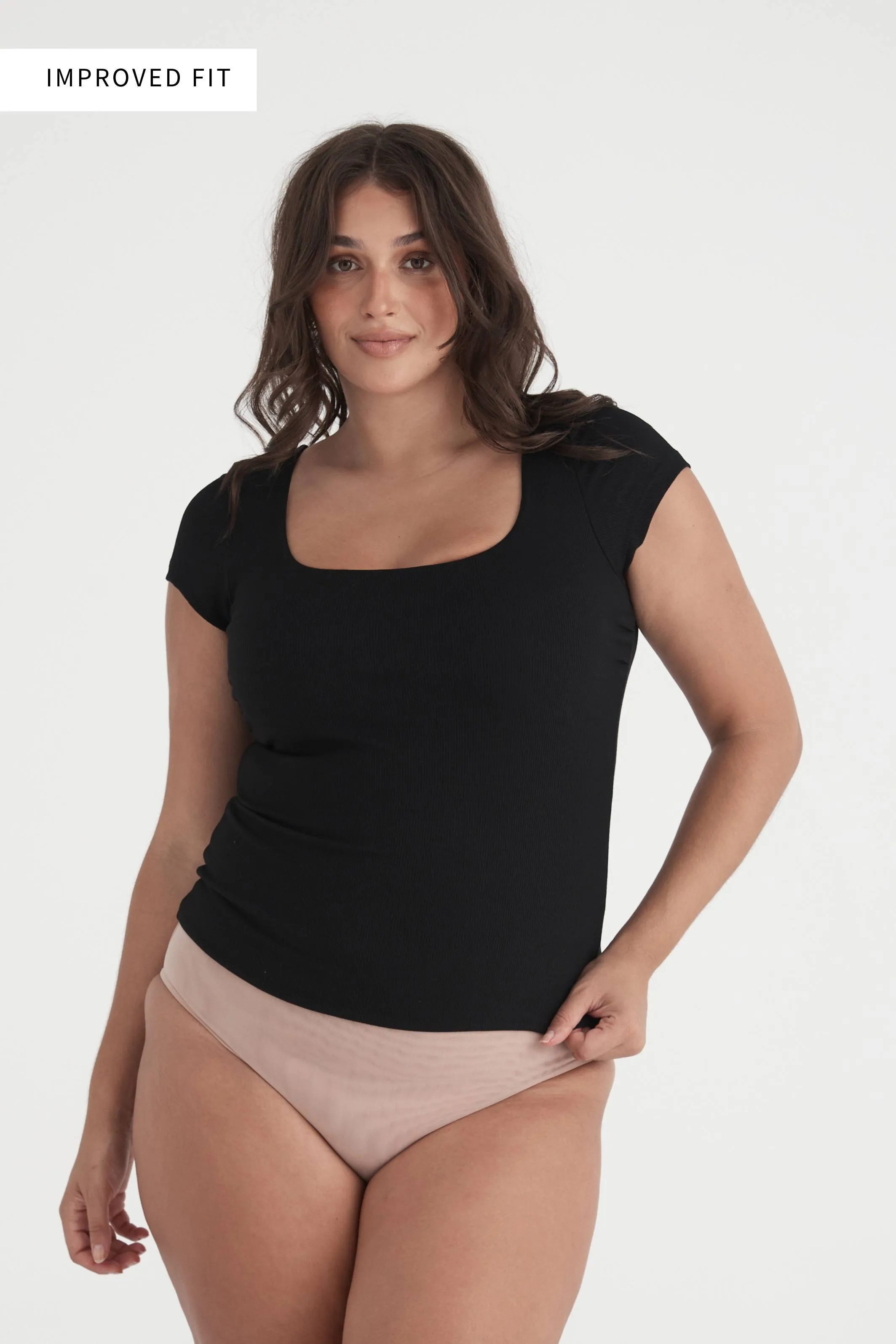 Busty Basics - T-shirt