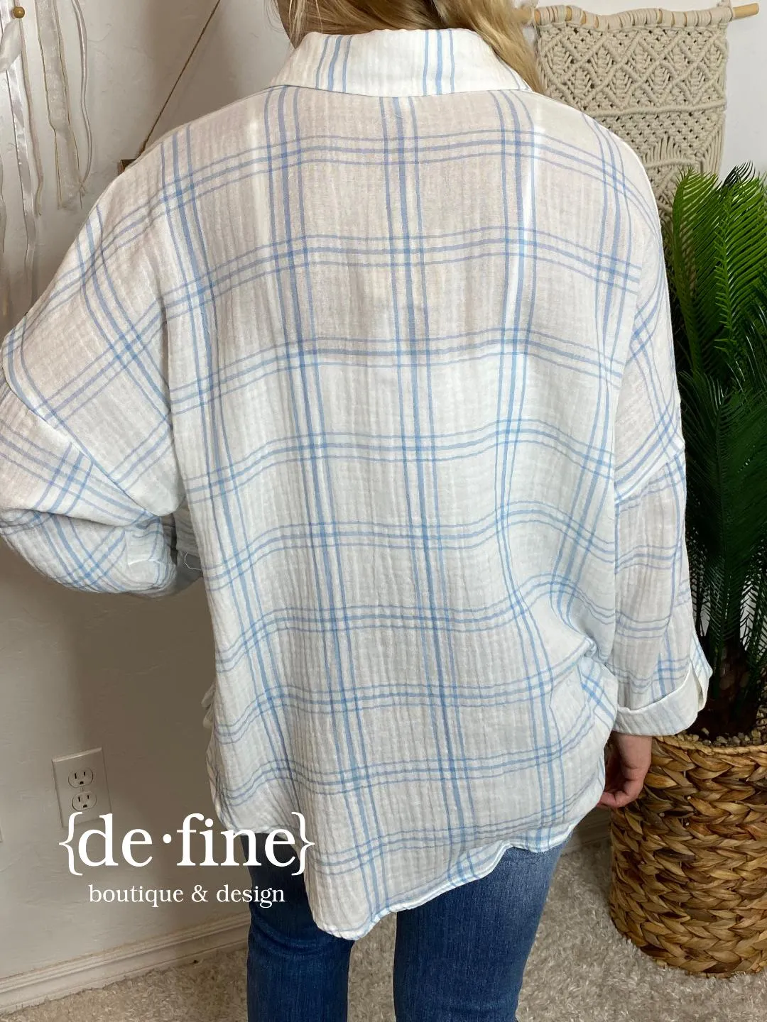 Button Up Gauze Shirt in Black and Denim Blue