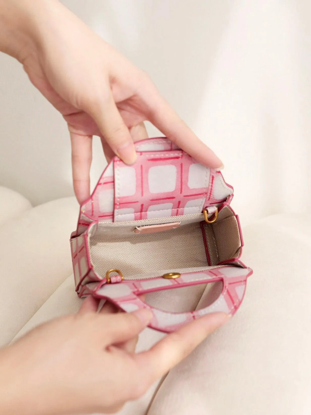 Chess Game Mini Leather Bag