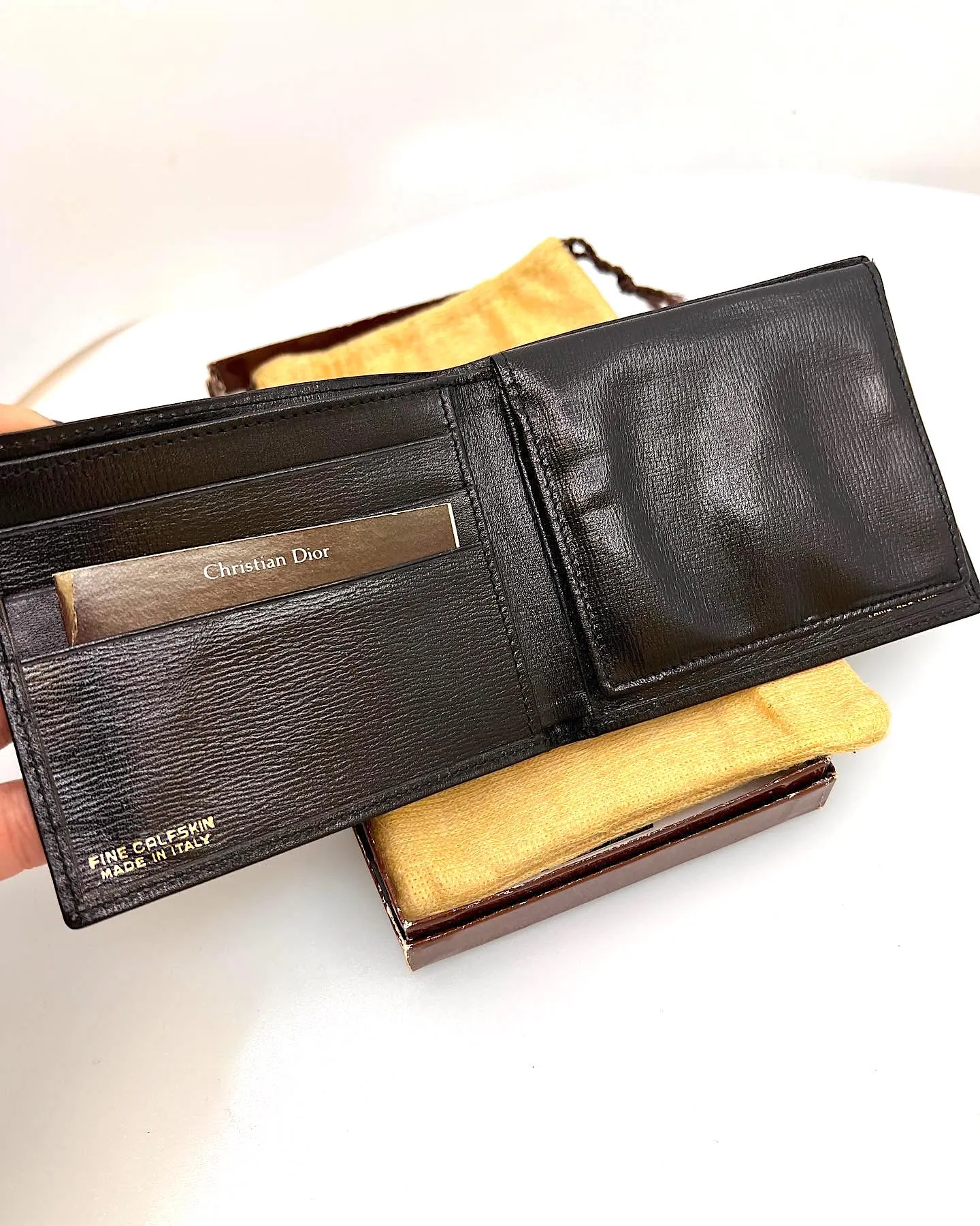 CHRISTIAN DIOR CALFSKIN LEATHER BI-FOLD WALLET