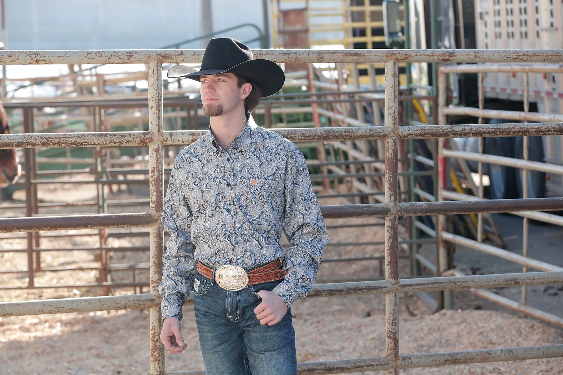 Cinch Men's Navy and Blue Paisley Print Western Shirt