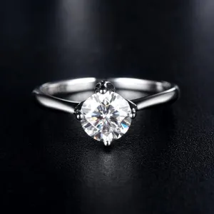 Classic Four Claw Setting, 1.00ct Round Cut