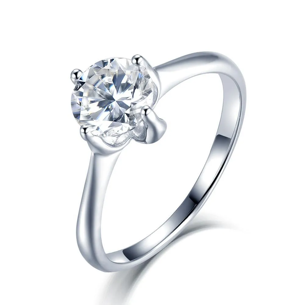 Classic Four Claw Setting, 1.00ct Round Cut