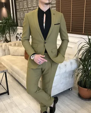 Classic Olive Green Best Fitting Peaked Lapel Prom Suits For Suits
