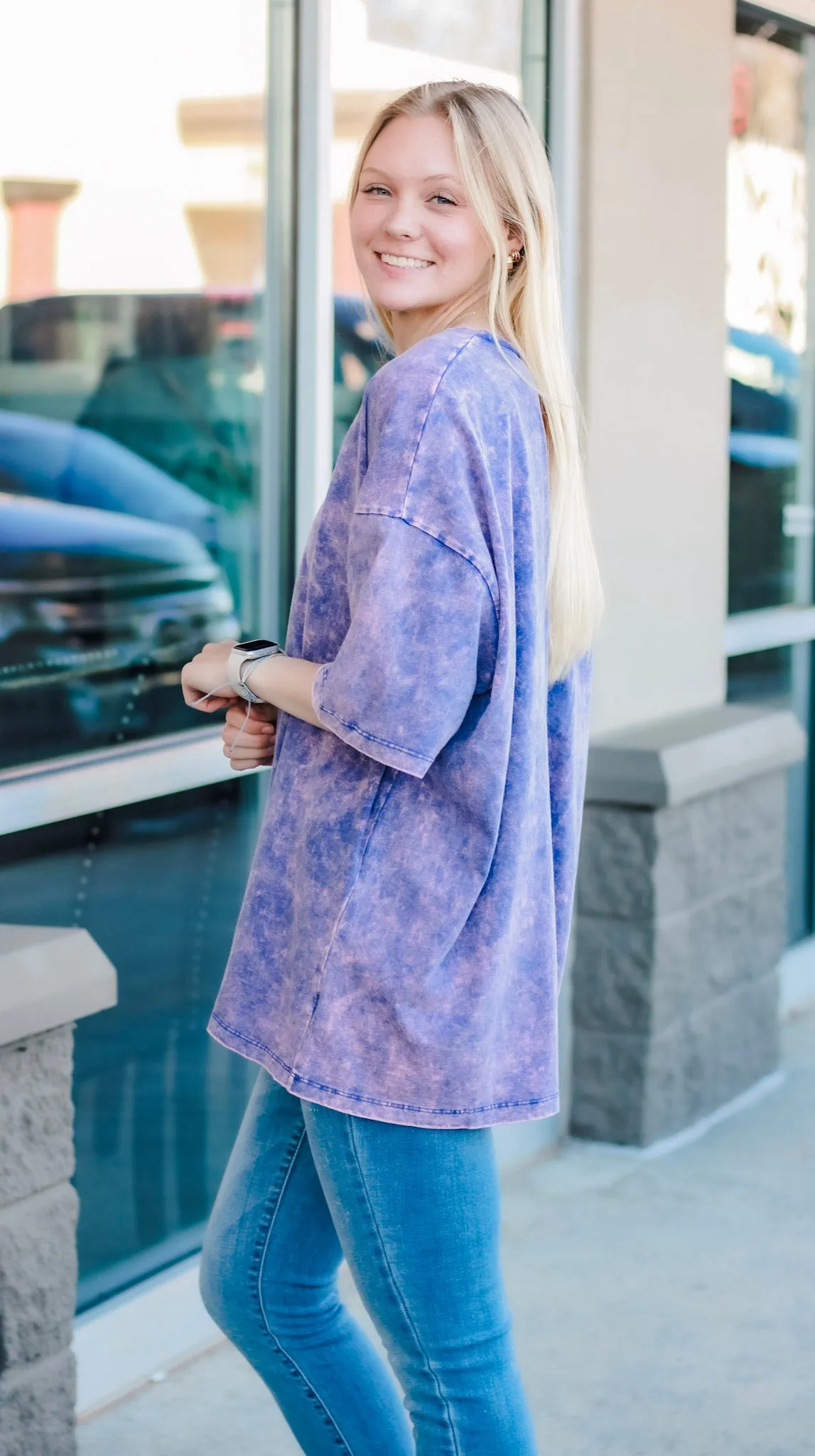 Feeling Good Acid Wash Top in Purple