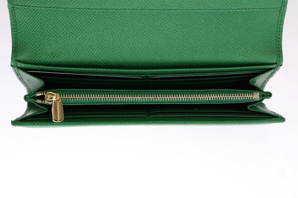 Green Dauphine Leather Clutch Bifold Wallet