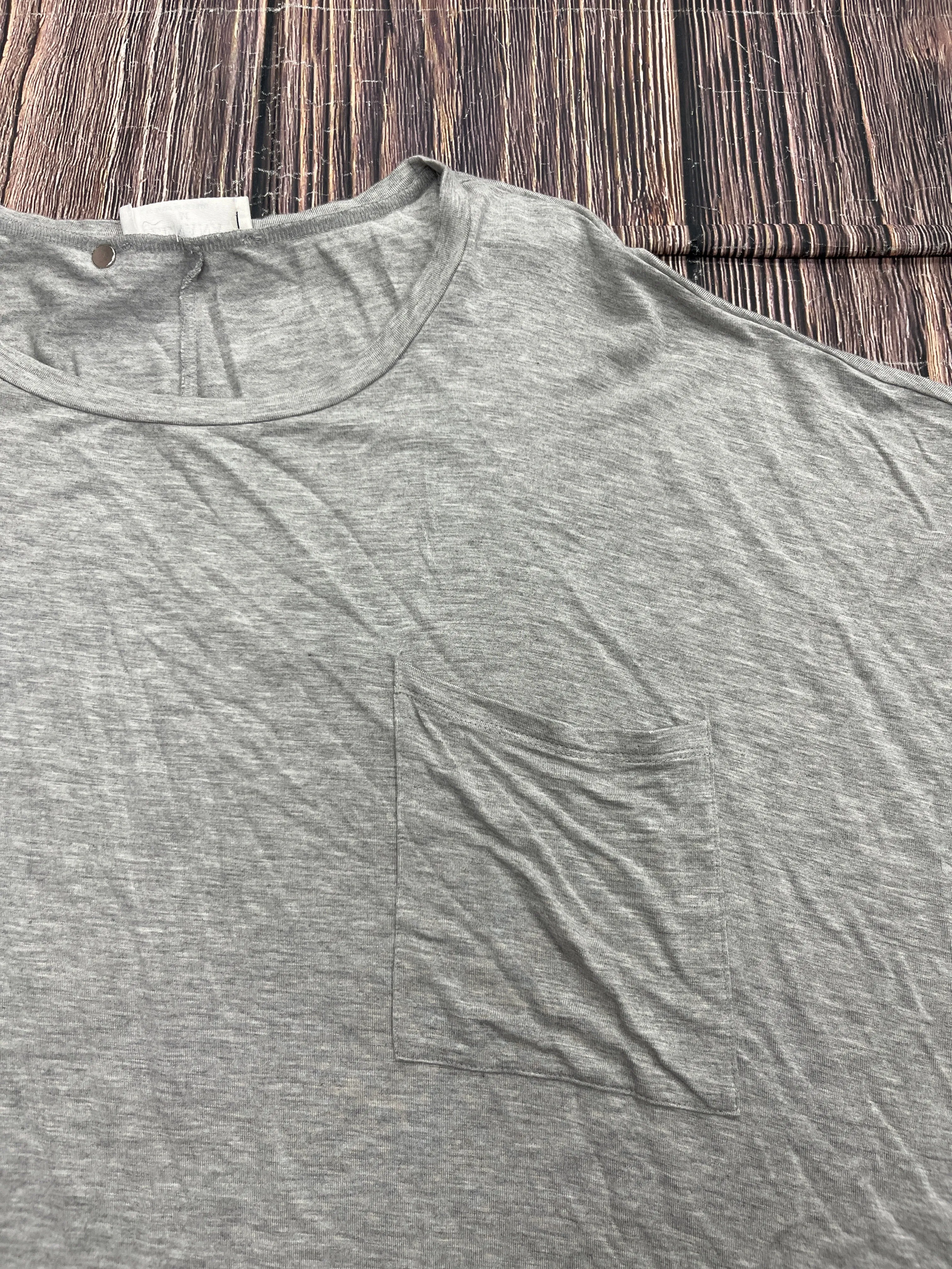 Grey Top Short Sleeve Basic Zenana Outfitters, Size M
