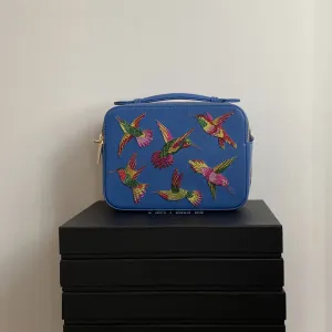 HUMMINGBIRDS EMBROIDERED CROSSBODY BAG (BLUE)