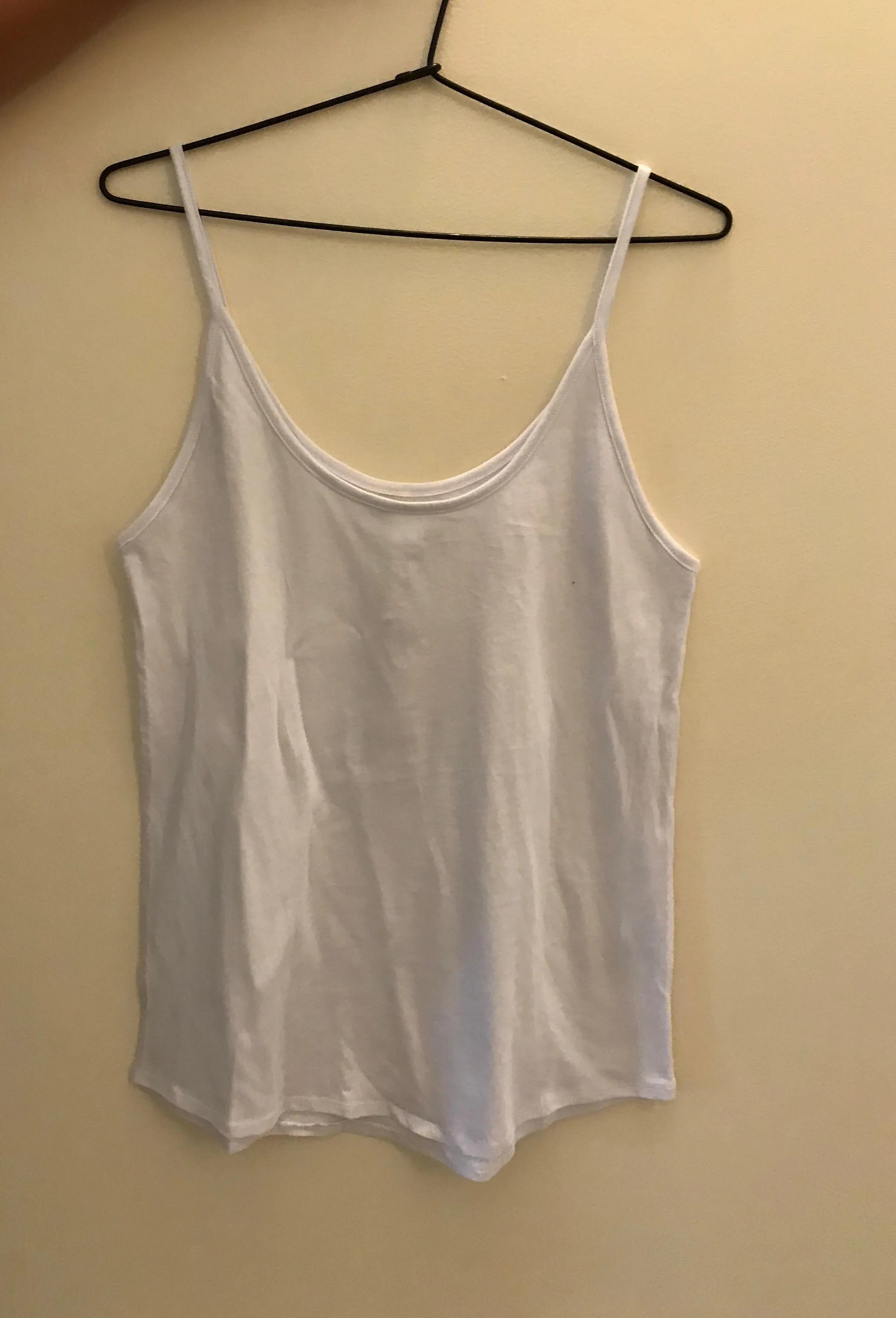 Isla Solid Basic Cami