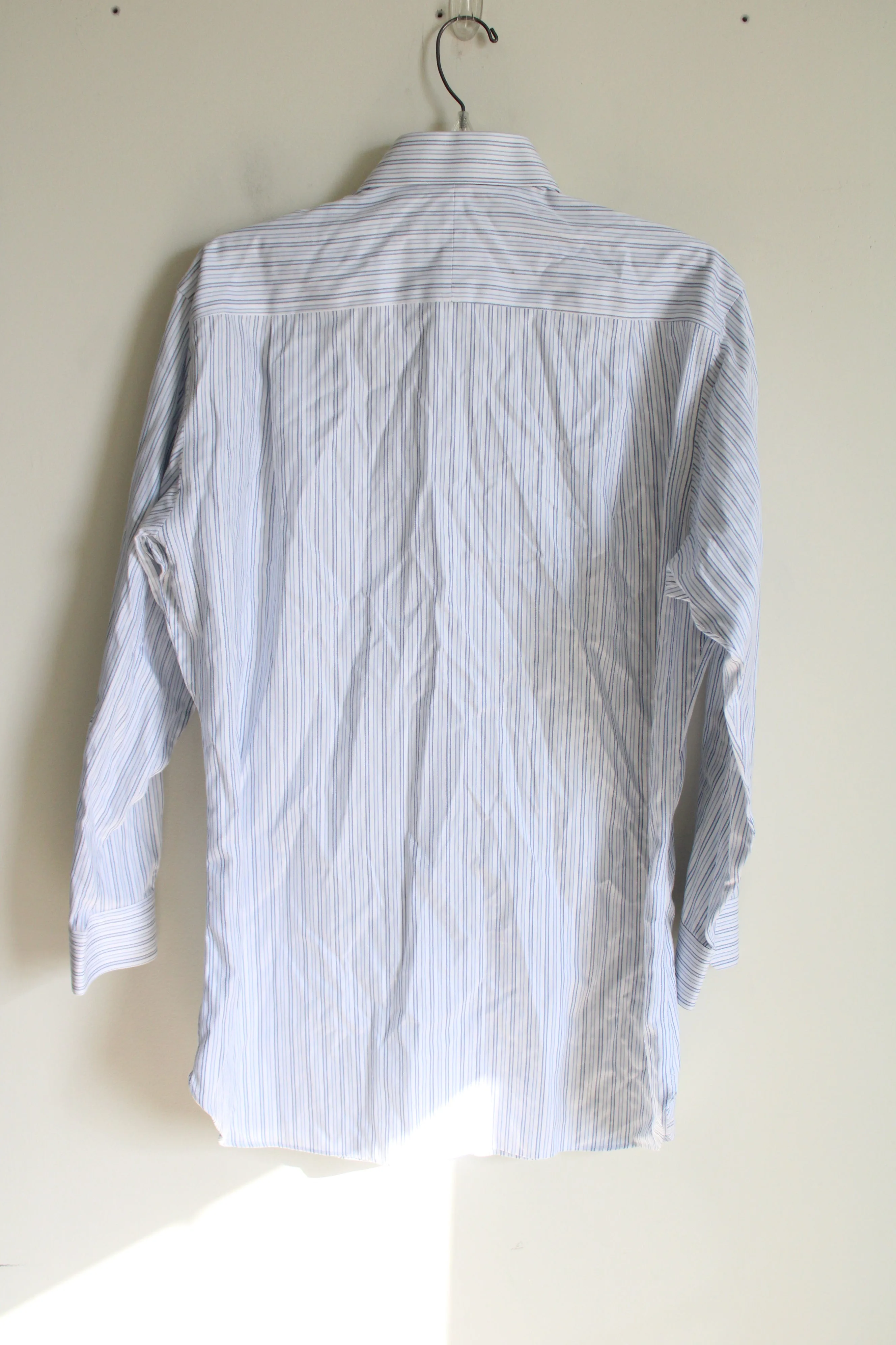 Jos. A. Bank Tailored Fit White & Blue Striped Button Down Shirt | 15 1/2-32