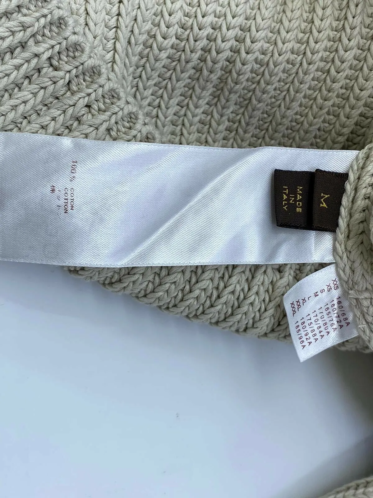 Knit Button Hooded Cargidan