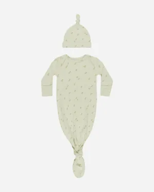 Knotted Baby Gown   Hat Set || Apples