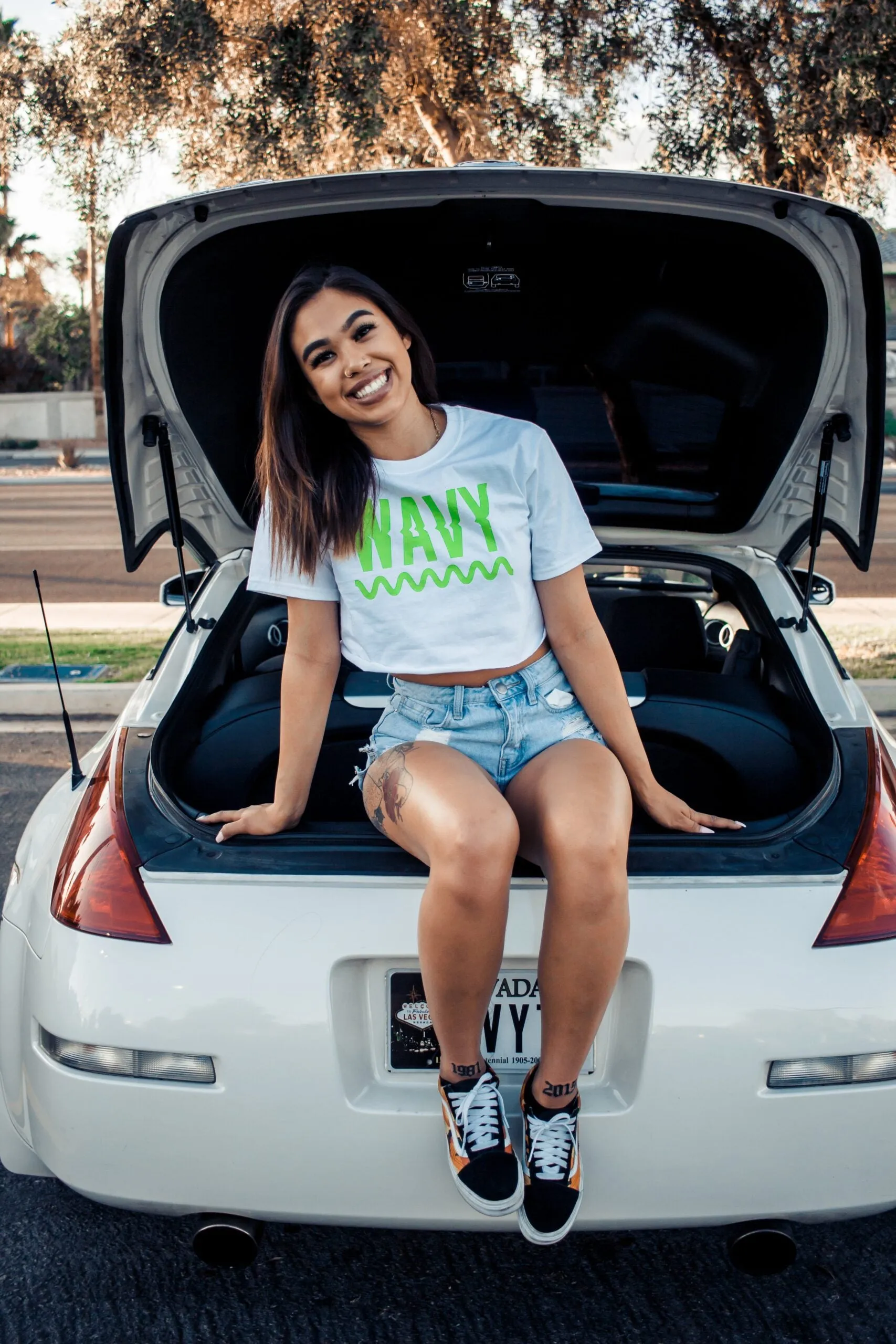 Lime Wavy | White Tee