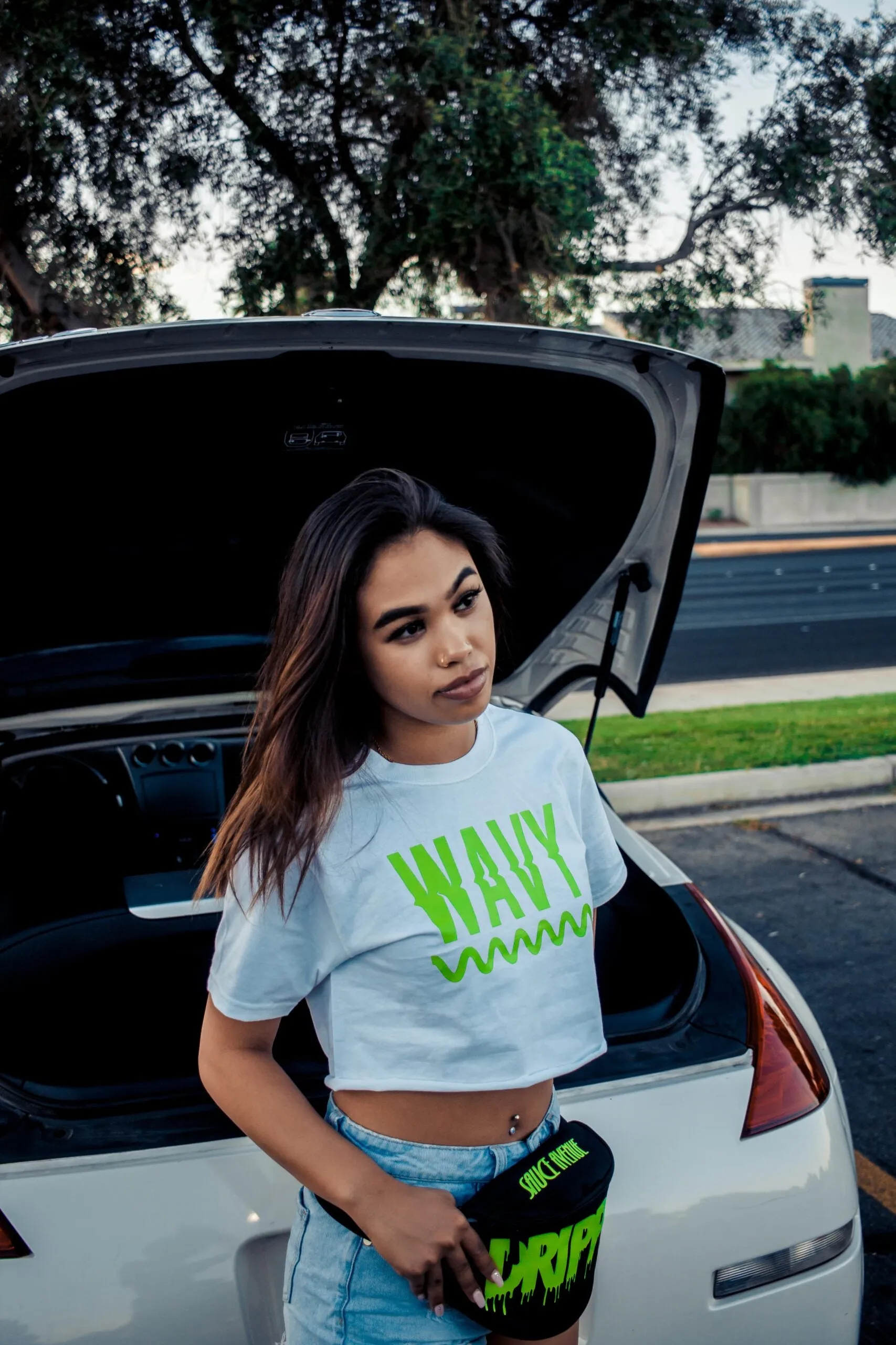 Lime Wavy | White Tee