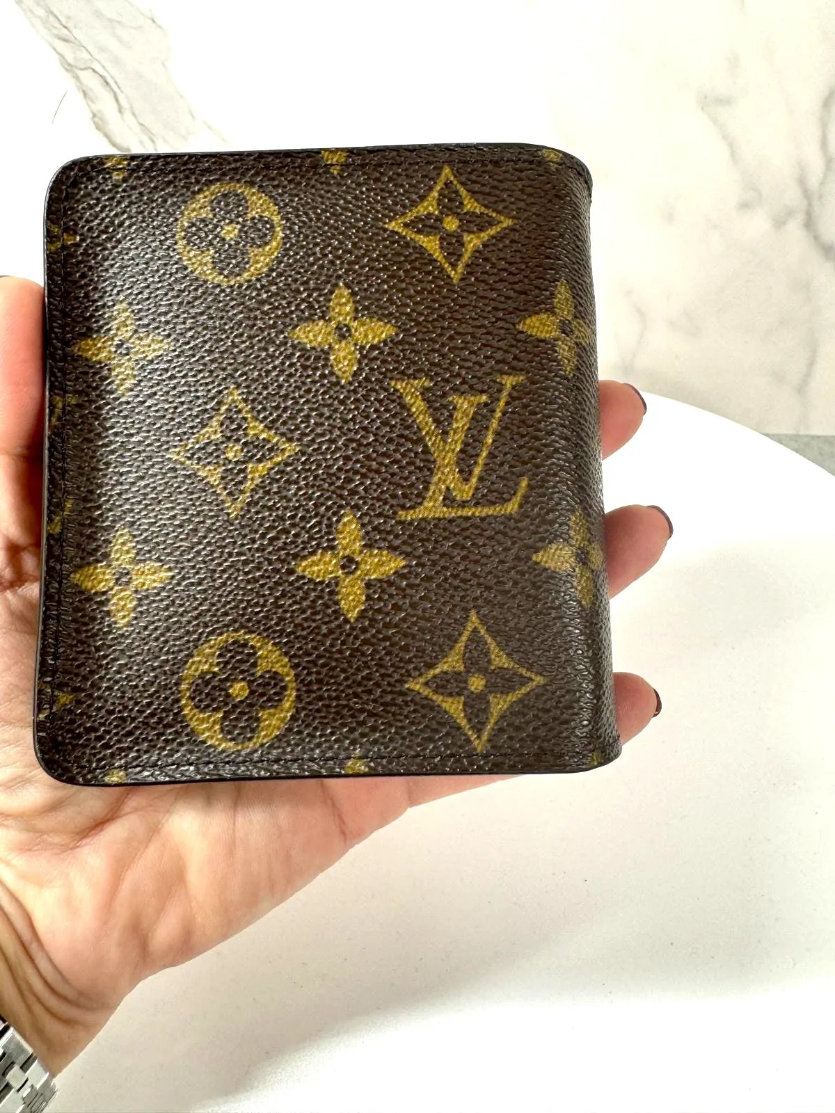LOUIS VUITTON MONOGRAM COMPACT ZIP BI-FOLD WALLET