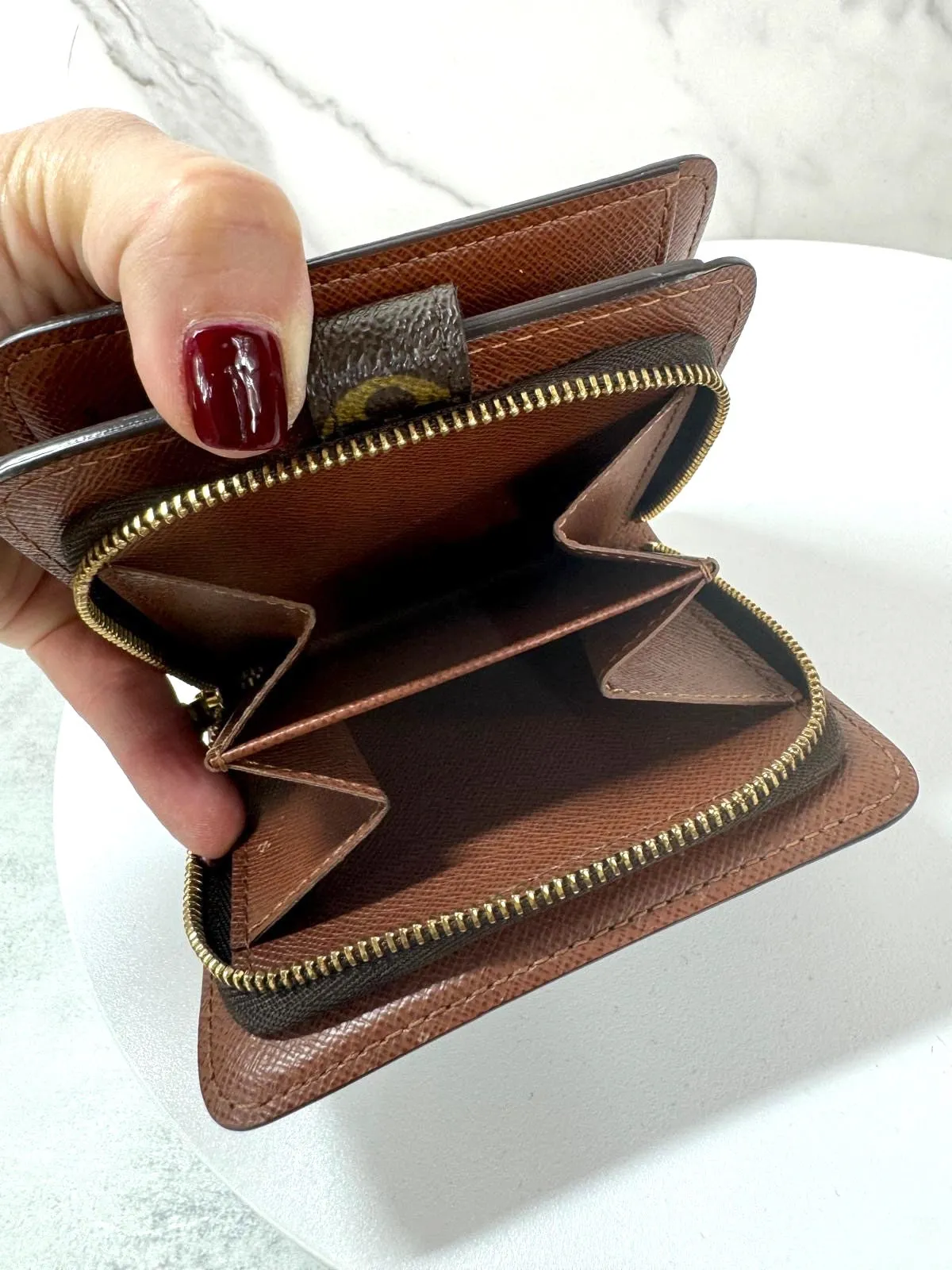 LOUIS VUITTON MONOGRAM COMPACT ZIP BI-FOLD WALLET