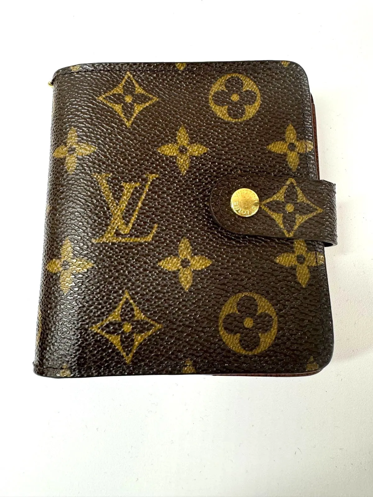 LOUIS VUITTON MONOGRAM COMPACT ZIP BI-FOLD WALLET