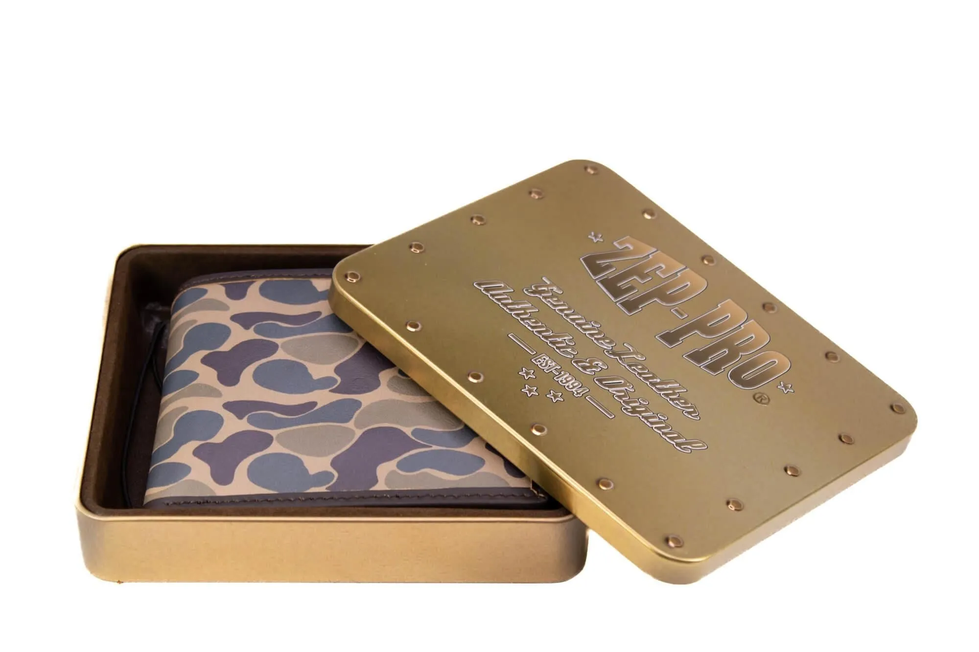 Mallard Men's Bifold Old School Camo Leather Wallet.