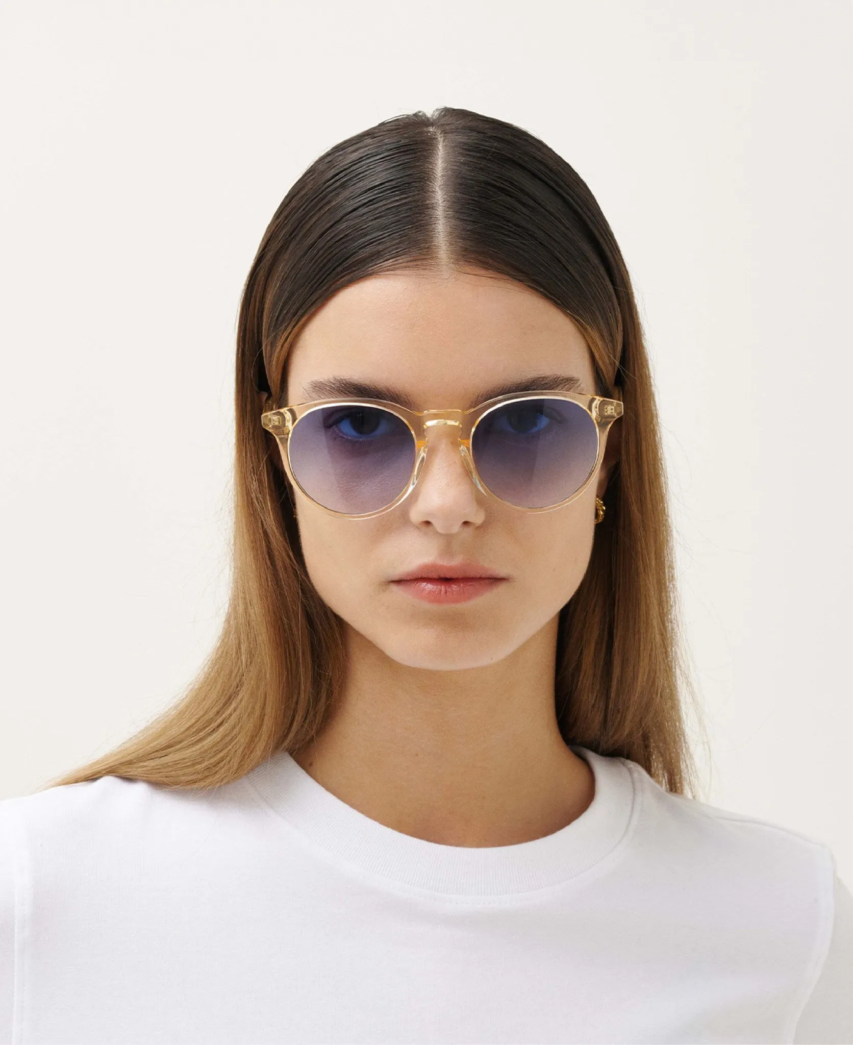 NEUES DEPP – Champagnerblau