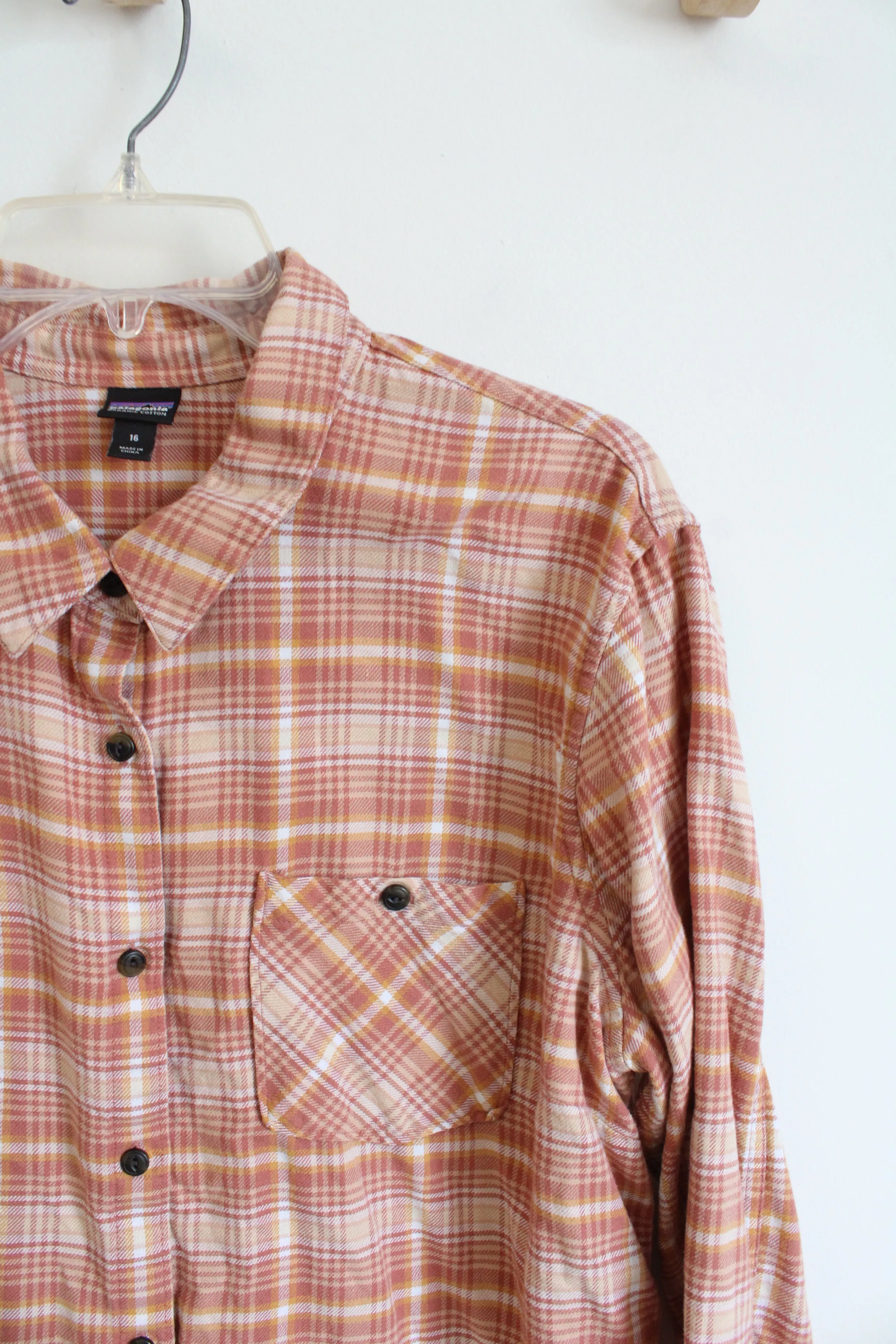 Patagonia Peach Orange Plaid Button Down Shirt | 16