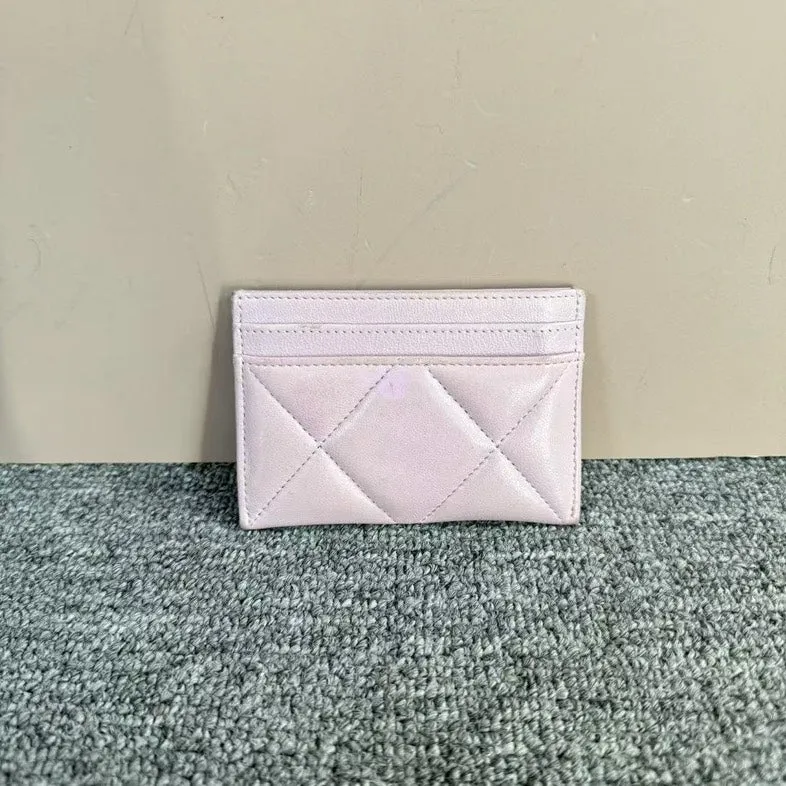 Preloved Chanel Quilted Pink Leather Cardholder