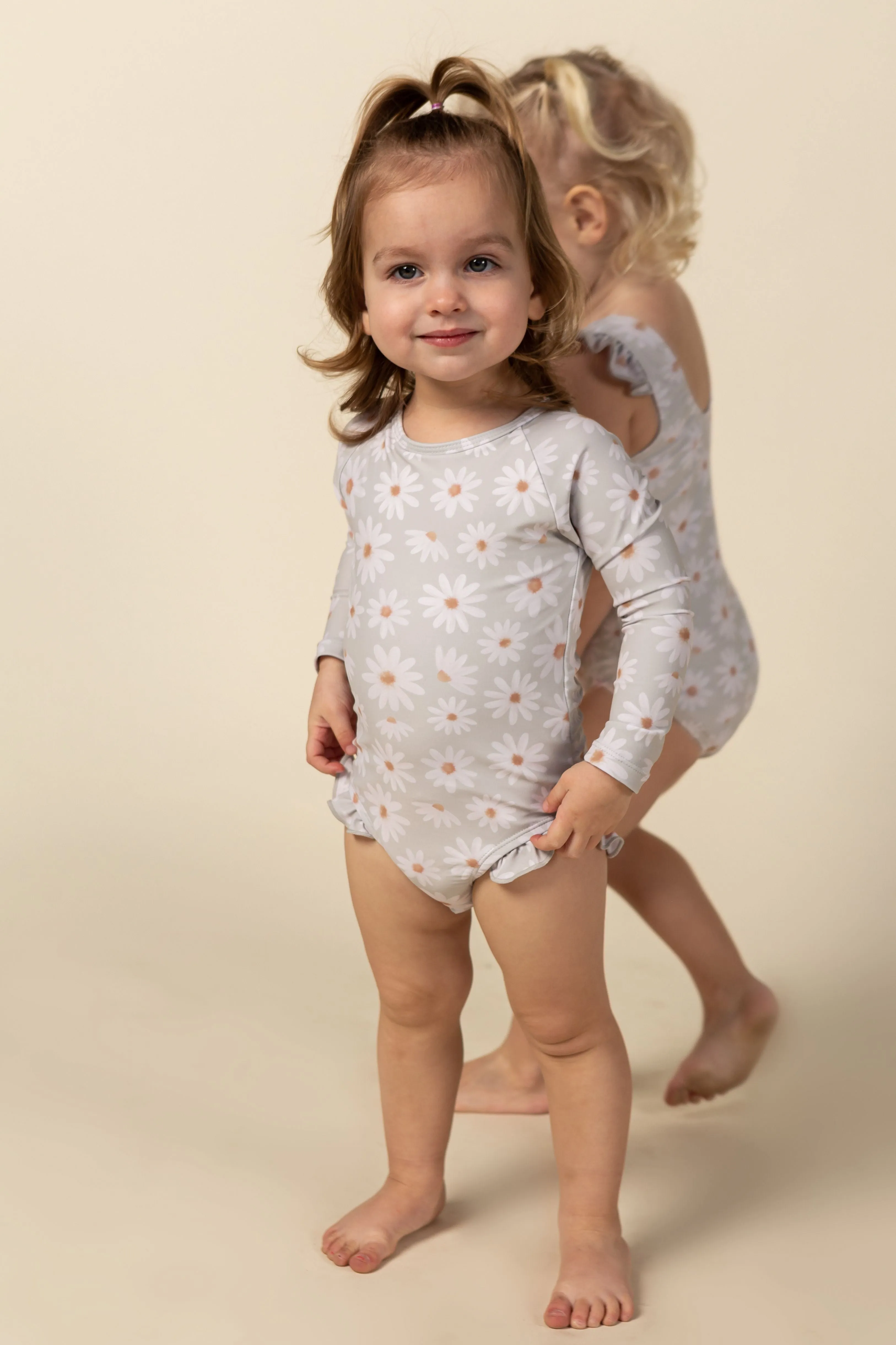 "emma" daisy children's upf50  rashguard ruffle swimsuit