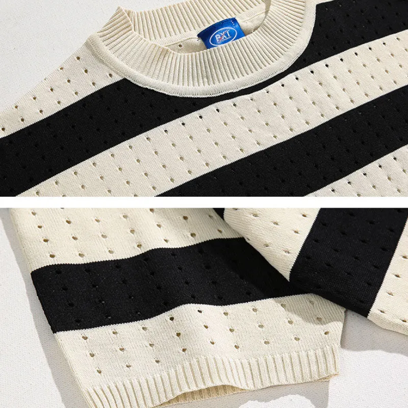 Round neck short-sleeved striped T-shirt