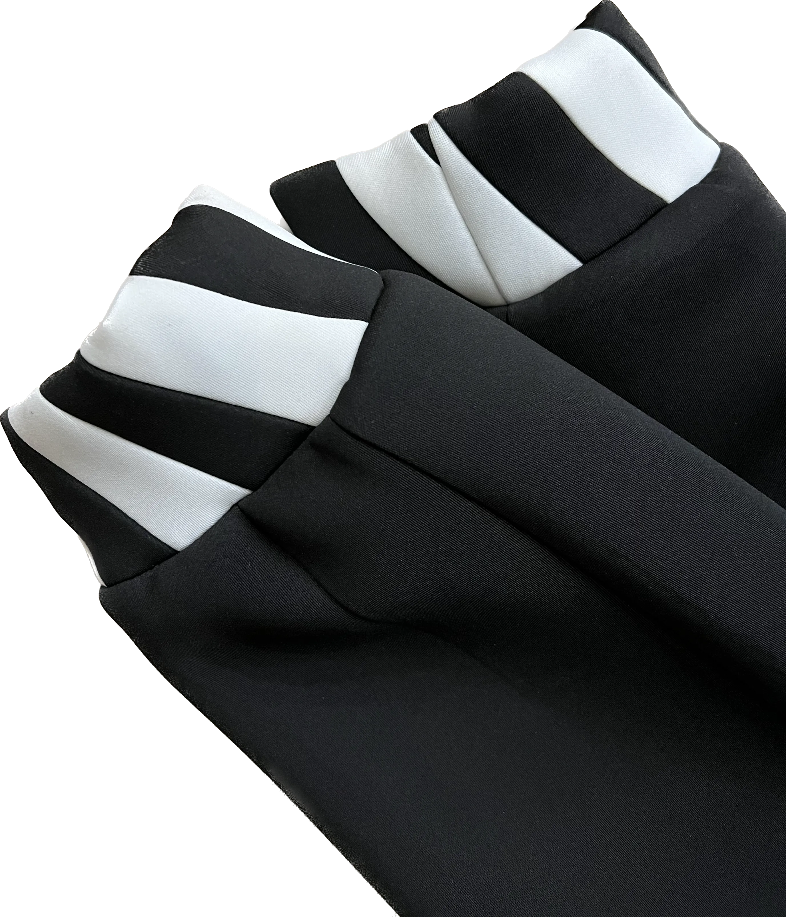 Signature L Summer Suit