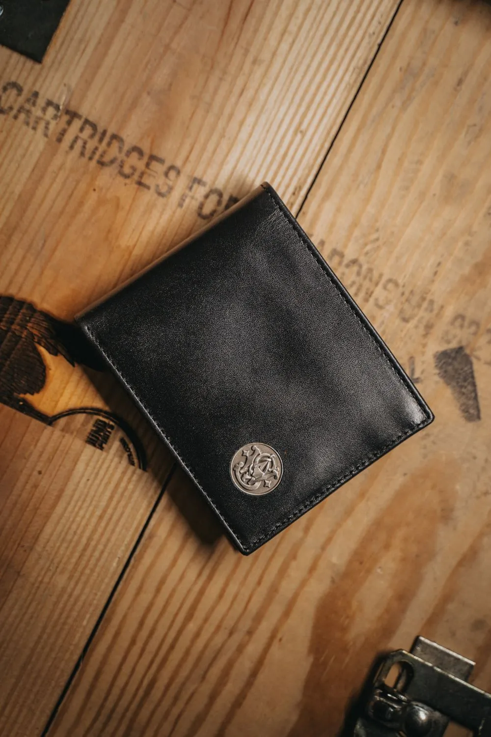 Smith & Wesson Bifold Cowhide Wallet