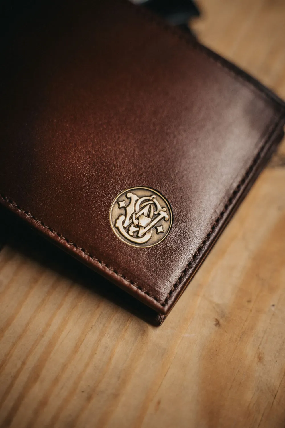 Smith & Wesson Bifold Cowhide Wallet