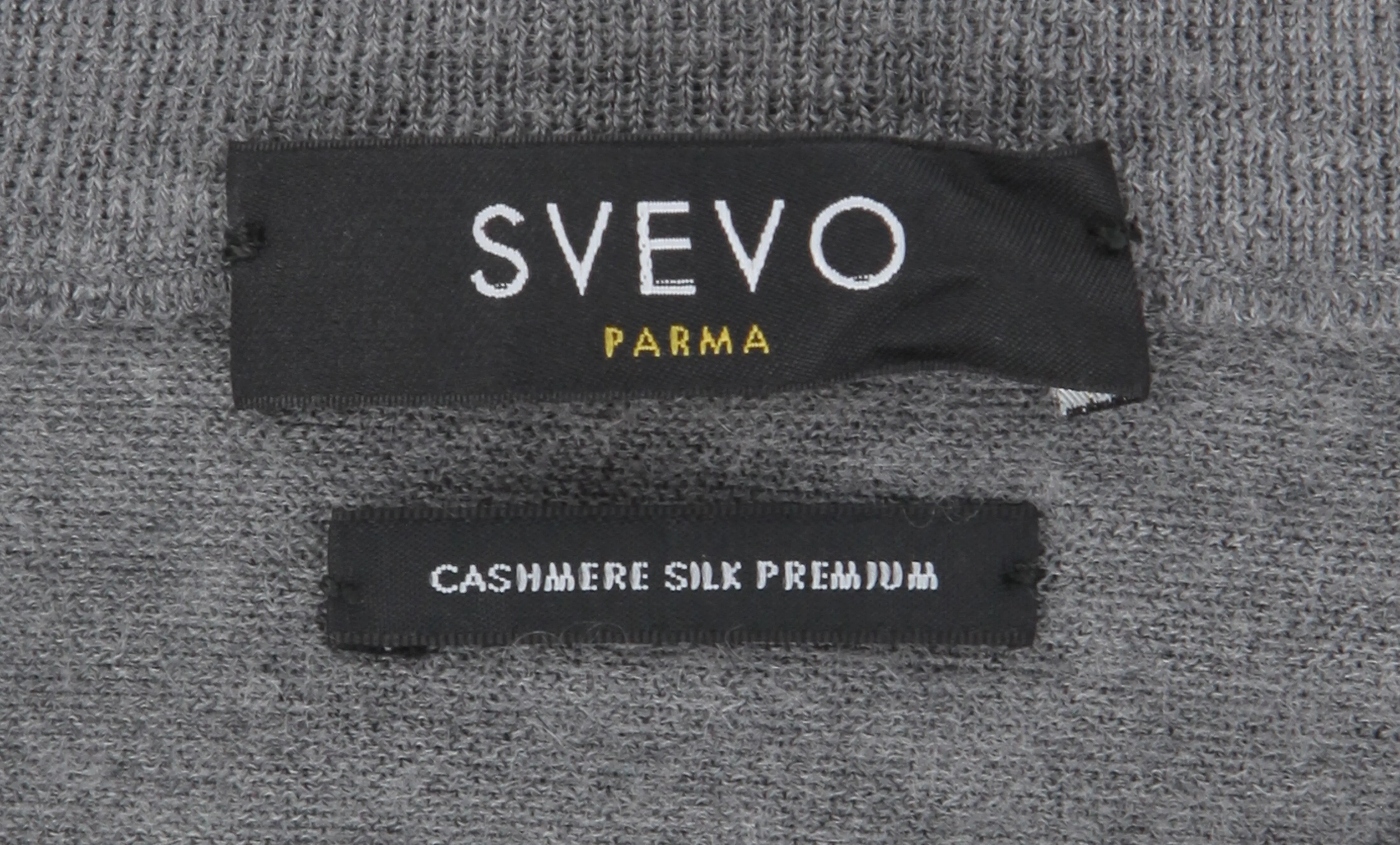 Svevo Parma Gray Crewneck Sweater