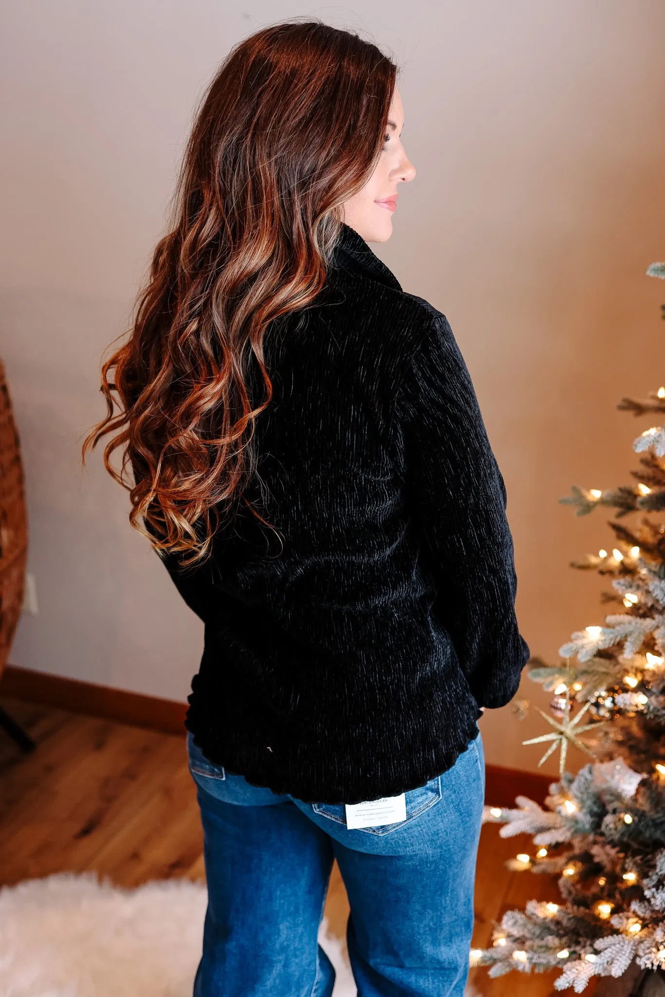 Vienna Crinkle Velvet Top - Black