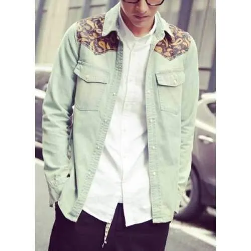 Vogue Shirt Collar Pocket Design Paisley Print Splicing Slimming Long Sleeve Denim Shirt For Men - Light Blue M