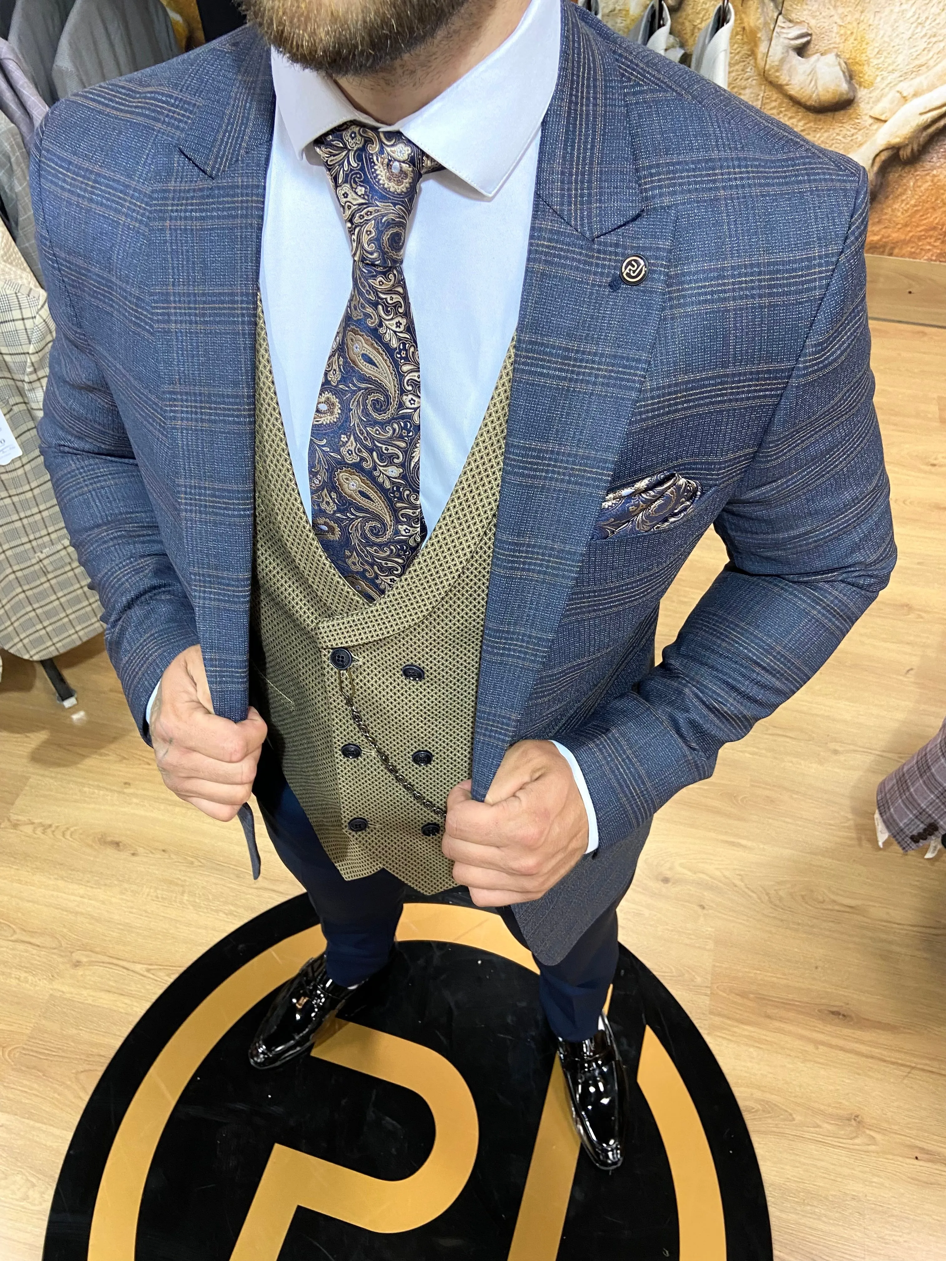 Wesley - Navy/Beige 3 Piece Suit