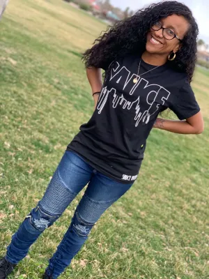 White Sauce Outline | Black Tee