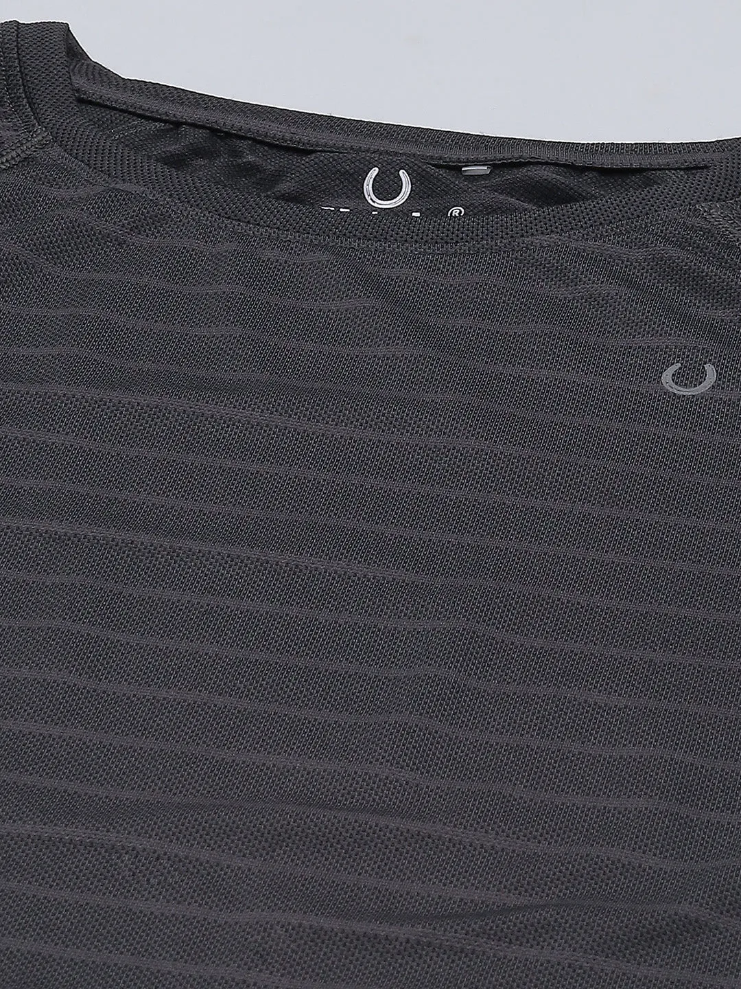 Women Grey Striped Raglan Sleeves Rapid-Dry Knitted T-shirt