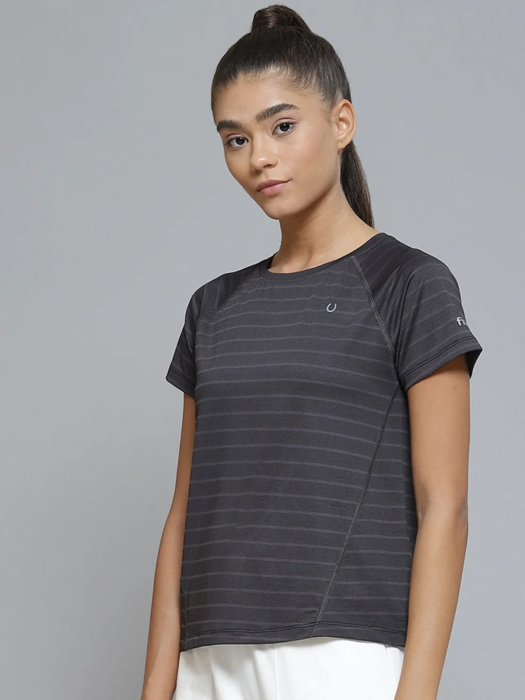 Women Grey Striped Raglan Sleeves Rapid-Dry Knitted T-shirt