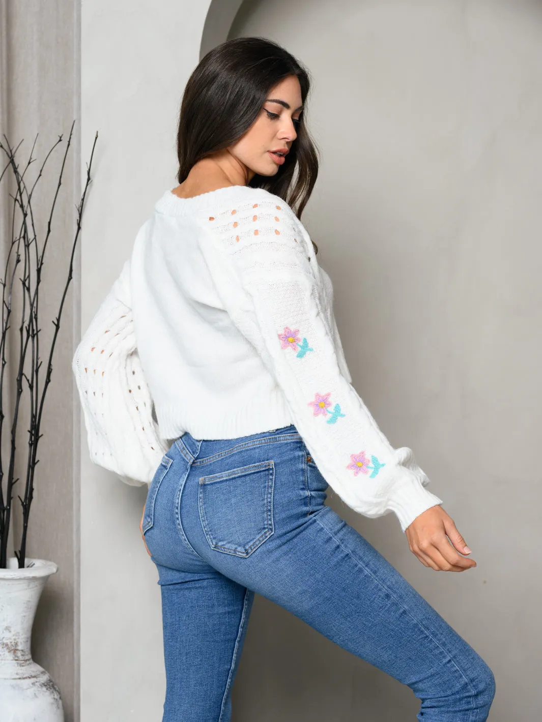 WOMEN'S LONG FLORAL PUFF SLEEVE KNIT BUTTON UP SWEATER