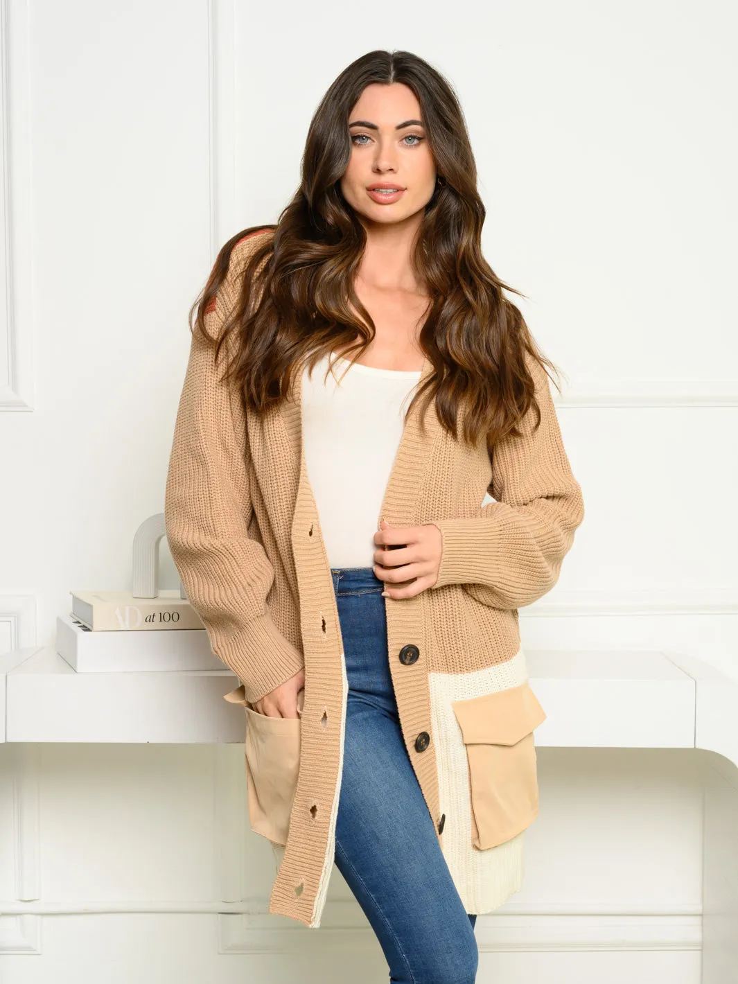 WOMEN'S LONG SLEEVE COLORBLOCK BUTTON UP FRONT POCKETS CARDIGAN